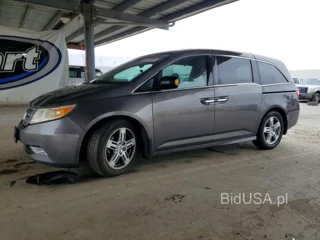 HONDA ODYSSEY TOURING