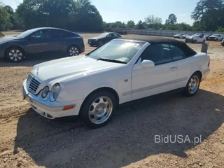 MERCEDES-BENZ CLK 320