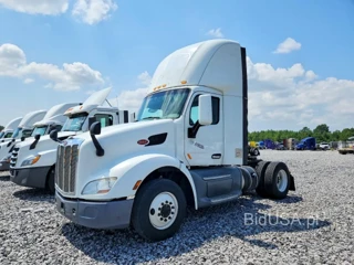 PETERBILT 579