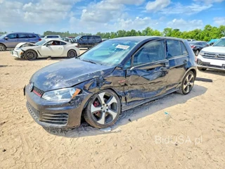 VOLKSWAGEN GTI S