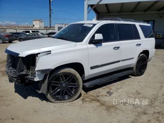 CADILLAC ESCALADE PREMIUM LUXURY