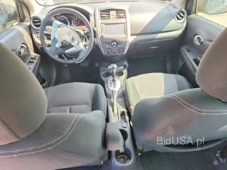 NISSAN VERSA SV