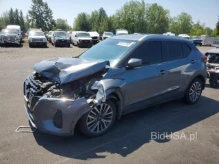 NISSAN KICKS SV