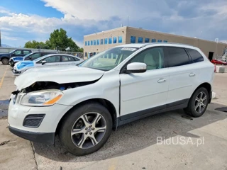 VOLVO XC60 T6