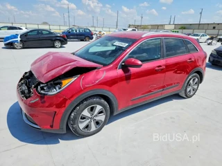 KIA NIRO LX