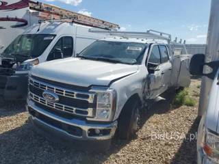 FORD F550 SUPER DUTY