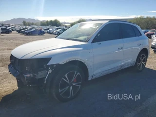 AUDI Q5 PREMIUM PLUS 45