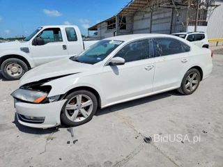 VOLKSWAGEN PASSAT S