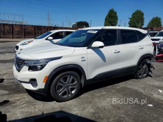 KIA SELTOS LX