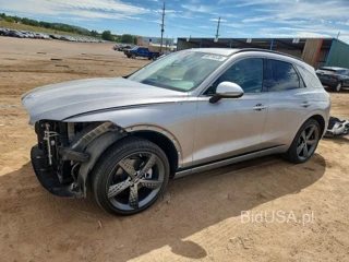 GENESIS GV70 2.5T STANDARD