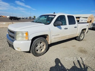 CHEVROLET SILVERADO K1500