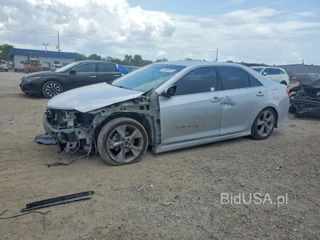 TOYOTA CAMRY SE V6