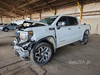 GMC SIERRA K1500 SLT