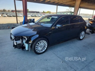 AUDI A3 E-TRON PRESTIGE