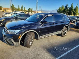 VOLKSWAGEN TIGUAN SE