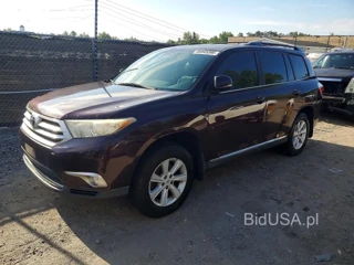 TOYOTA HIGHLANDER SE
