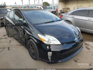 TOYOTA TOYOTA PRIUS TWO