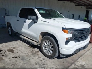 CHEVROLET CHEVROLET SILVERADO 1500 2WD  STANDARD BED CUSTOM
