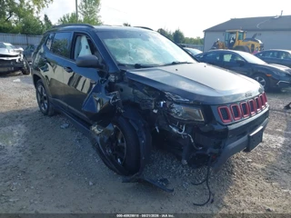 JEEP JEEP COMPASS TRAILHAWK 4X4