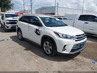 TOYOTA TOYOTA HIGHLANDER LIMITED