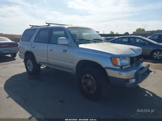 TOYOTA TOYOTA 4RUNNER SR5 V6
