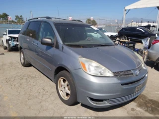 TOYOTA TOYOTA SIENNA LE