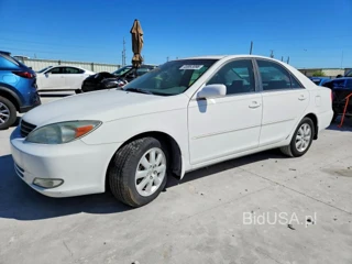 TOYOTA CAMRY XLE V6