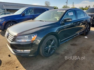 VOLKSWAGEN PASSAT SE