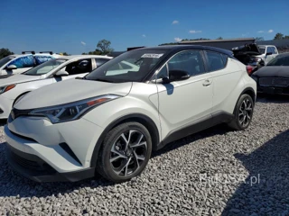TOYOTA C-HR XLE