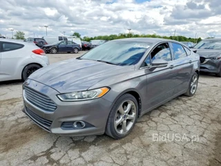 FORD FUSION 4D SE