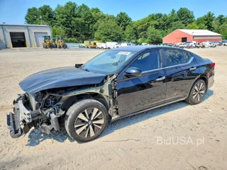 NISSAN ALTIMA SV