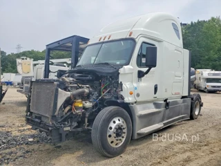 FREIGHTLINER CASCADIA 125