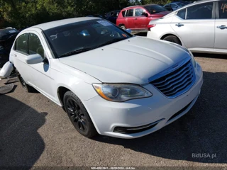 CHRYSLER CHRYSLER 200 LX