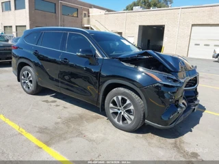 TOYOTA TOYOTA HIGHLANDER XLE