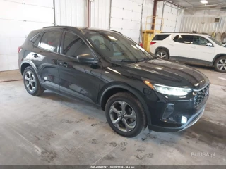 FORD FORD ESCAPE ST-LINE