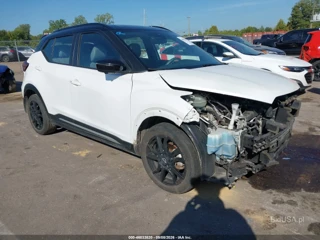 NISSAN NISSAN KICKS SR XTRONIC CVT