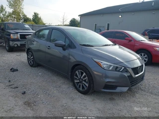 NISSAN NISSAN VERSA SV XTRONIC CVT
