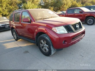NISSAN NISSAN PATHFINDER SE