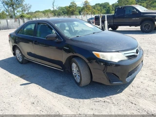 TOYOTA TOYOTA CAMRY HYBRID LE