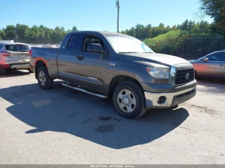 TOYOTA TOYOTA TUNDRA SR5 5.7L V8