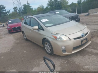 TOYOTA TOYOTA PRIUS FOUR