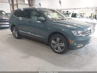 VOLKSWAGEN VOLKSWAGEN TIGUAN 2.0T SE/2.0T SE R-LINE BLACK/2.0T SEL