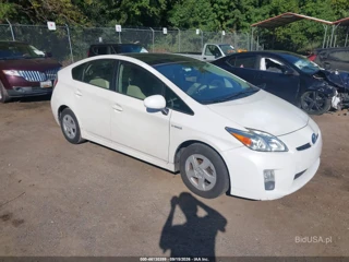 TOYOTA TOYOTA PRIUS III