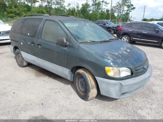 TOYOTA TOYOTA SIENNA LE