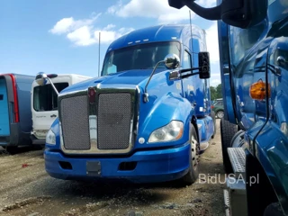 KENWORTH TRACTOR