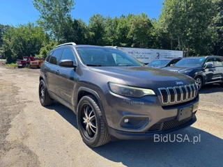JEEP CHEROKEE LATITUDE PLUS