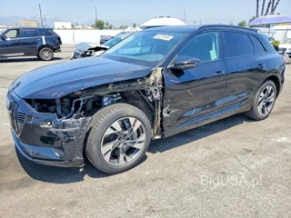 AUDI E-TRON PREMIUM