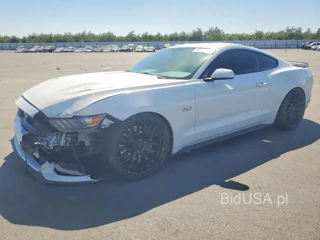 FORD MUSTANG GT