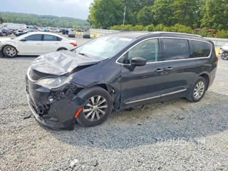 CHRYSLER PACIFICA TOURING L