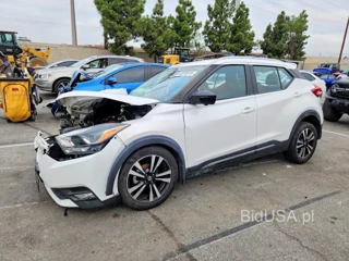 NISSAN KICKS SR